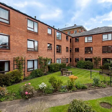 Pass The Keys Monkgate Cloisters With Free Parking Apartment